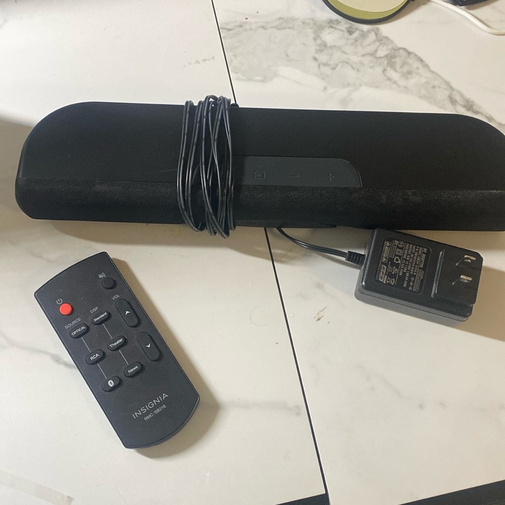 Insignia speaker